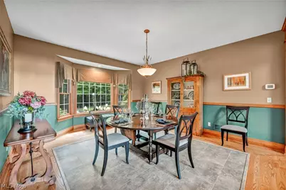 10360 Sawmill Drive, Chardon, OH 44024 - Photo 8