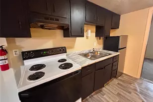 519 Crosby St, Akron, OH 44302 - Photo 6