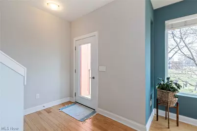 1419 Slate Court, Loveland, OH 44118 - Photo 4