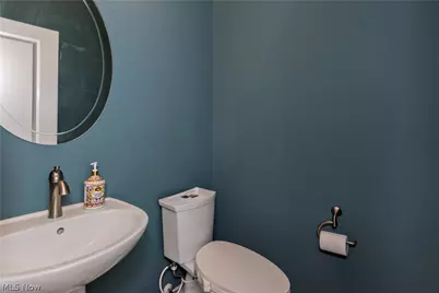 1419 Slate Court, Loveland, OH 44118 - Photo 16