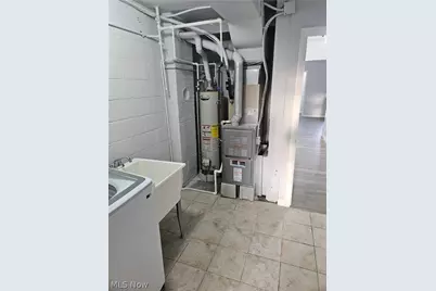 25600 Country Club Boulevard #12, North Olmsted, OH 44070 - Photo 22