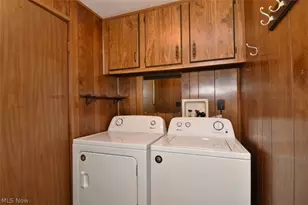 5 Michael Dr, Olmsted Twp, OH 44138 - Photo 12