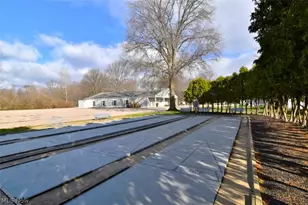 5 Michael Dr, Olmsted Twp, OH 44138 - Photo 24