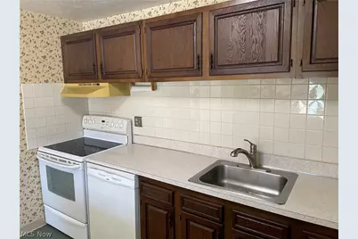 9630 Cove Drive #16A, North Royalton, OH 44133 - Photo 4