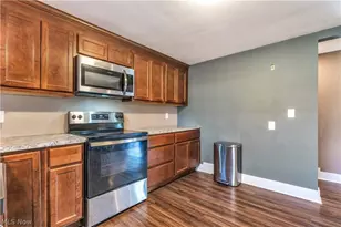 6116 Melody Rd NE, Canton, OH 44721 - Photo 12