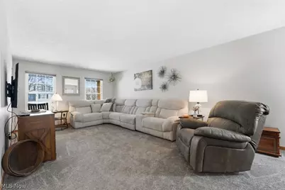 681 Oakcrest Drive, Wadsworth, OH 44281 - Photo 16