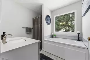 681 Oakcrest Dr, Wadsworth, OH 44281 - Photo 34