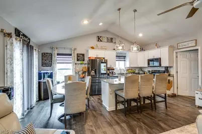 2904 Pepper Hill Circle, Akron, OH 44312 - Photo 10