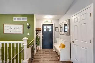 2904 Pepper Hill Cir, Akron, OH 44312 - Photo 2