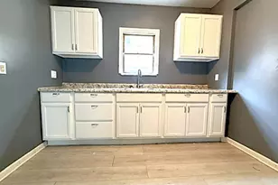 877 Hammel St, Akron, OH 44306 - Photo 2