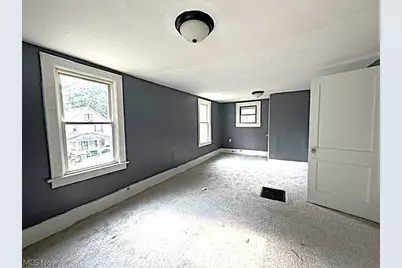 877 Hammel Street, Akron, OH 44306 - Photo 14