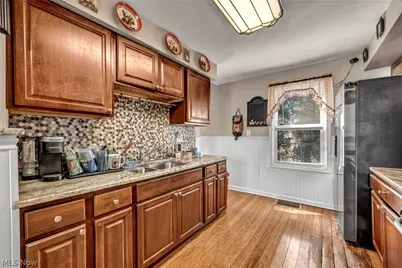 12909 Sprecher Avenue, Loveland, OH 44135 - Photo 8