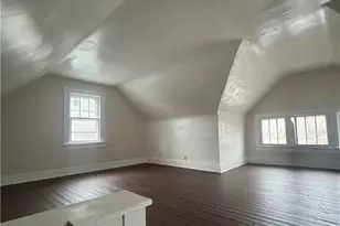 577 Rhodes Ave, Akron, OH 44307 - Photo 14