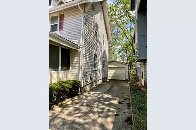 577 Rhodes Avenue, Akron, OH 44307 - Photo 18