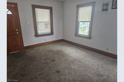 1243 Collinwood Avenue, Akron, OH 44310 - Photo 2