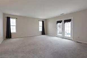 633 Lakeview Dr S, Grove City, OH 43123 - Photo 12