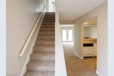 633 Lakeview Drive S, Grove City, OH 43123 - Photo 18