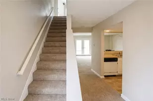 633 Lakeview Dr S, Grove City, OH 43123 - Photo 18