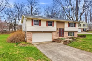 1285 Gale Dr, Kent, OH 44240 - Photo 2