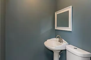 2278 26th St SW, Akron, OH 44314 - Photo 12