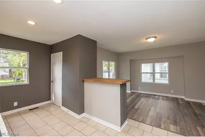 2278 26th Street SW, Akron, OH 44314 - Photo 10