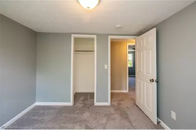 2278 26th Street SW, Akron, OH 44314 - Photo 20