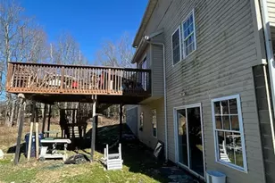 1981 Rolling Meadows Ln, Akron, OH 44312 - Photo 6