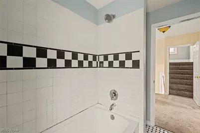 1474 Winchester Avenue, Oakwood, OH 44107 - Photo 18