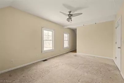 1474 Winchester Avenue, Oakwood, OH 44107 - Photo 12