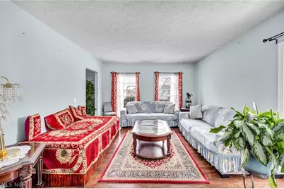 1273 Muchney Circle, Akron, OH 44312 - Photo 12