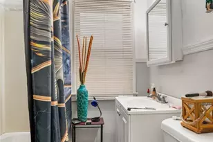 19830 Monterey Ave, Euclid, OH 44119 - Photo 8