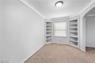 942 E 236th St, Euclid, OH 44123 - Photo 6