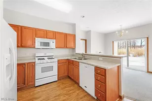 2195 Southampton Ln, Avon, OH 44011 - Photo 12