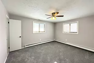 7610 Royal Ridge Dr, Parma, OH 44129 - Photo 8