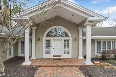 2520 Glenmont Road NW, Canton, OH 44708 - Photo 4