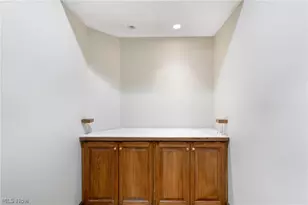 2520 Glenmont Rd NW, Canton, OH 44708 - Photo 34