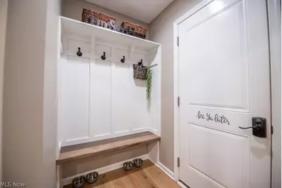 7674 Knollridge Avenue NE, Canton, OH 44721 - Photo 16