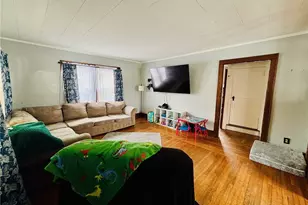 1051 W Main St, Ravenna, OH 44266 - Photo 4