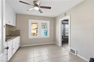 12812 Parkhill Ave, Loveland, OH 44120 - Photo 16