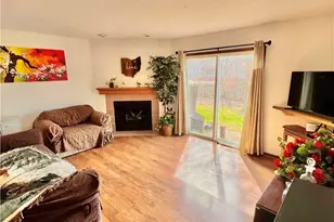 620 Topaz Ln, Brunswick, OH 44212 - Photo 8