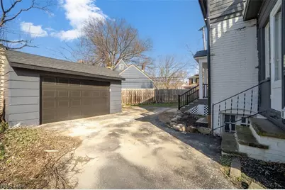 14605 S Woodland Road, Huber Heights, OH 44120 - Photo 36