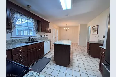 13566 Stoney Springs Drive, Chardon, OH 44024 - Photo 12