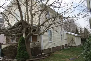 103 4th St NW, Carrollton, OH 44615 - Photo 2