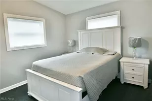 2401 Stewart Dr NW, Warren, OH 44485 - Photo 32