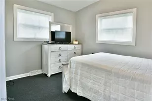 2401 Stewart Dr NW, Warren, OH 44485 - Photo 22