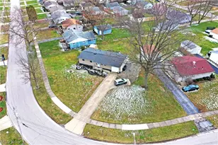 2401 Stewart Dr NW, Warren, OH 44485 - Photo 50