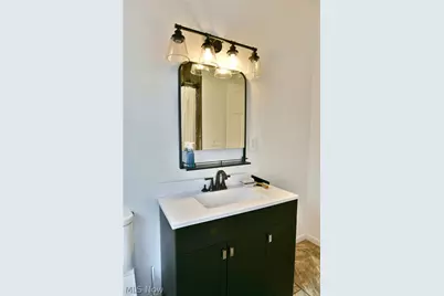 2401 Stewart Drive NW, Warren, OH 44485 - Photo 40