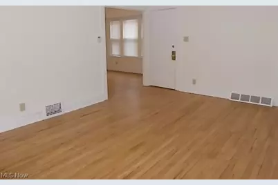 3642 Menlo Road, Huber Heights, OH 44120 - Photo 16