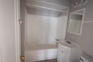 3642 Menlo Rd, Huber Heights, OH 44120 - Photo 14