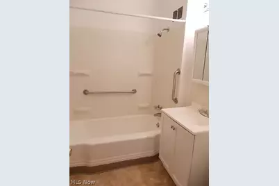 3642 Menlo Road, Huber Heights, OH 44120 - Photo 2